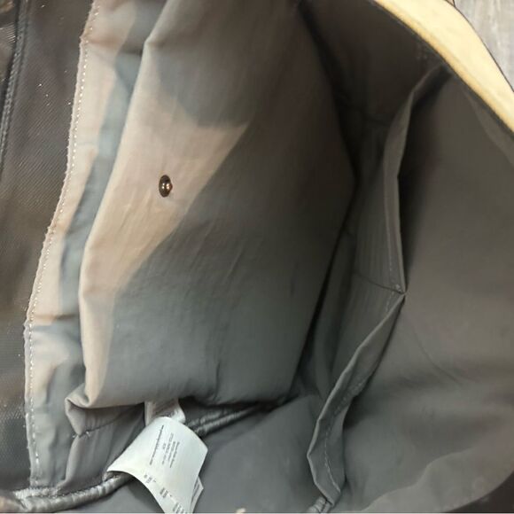 Petunia Pickle Bottom Pathway Backpack Diaper Bag Birch/Black - Picture 3 of 13